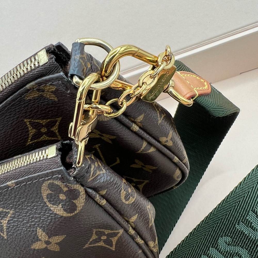 Louis Vuitton Multi pochette with Green Strap😍🔥 - Picture 4 of 9